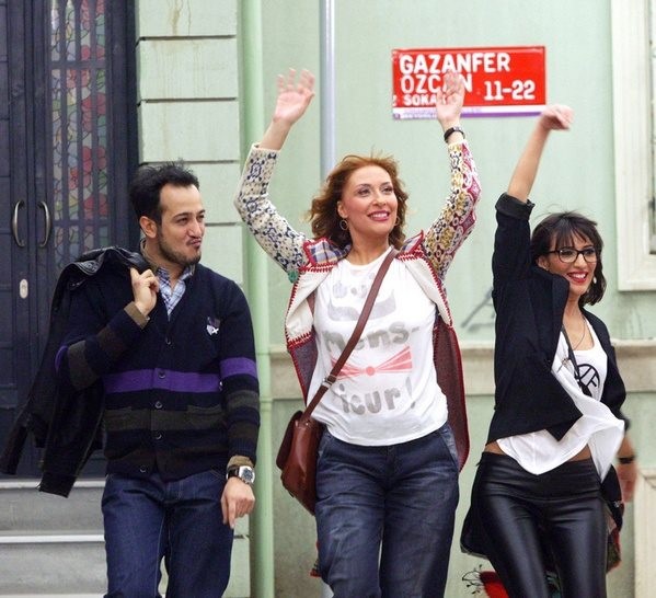 Yalan Dünya Fotoğrafı