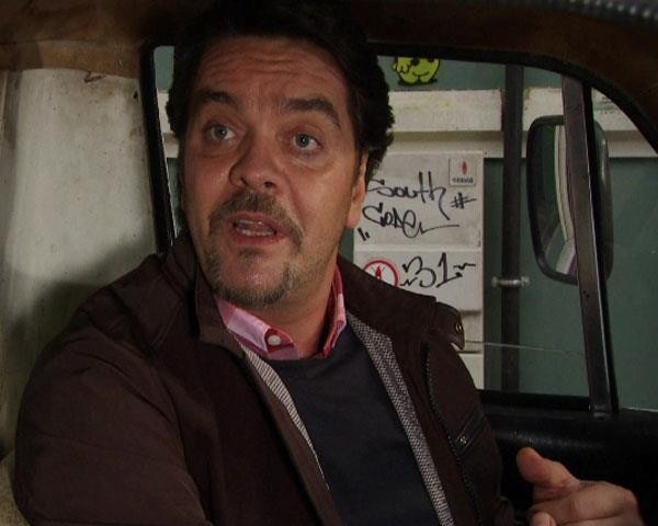 Yalan Dünya Fotoğrafı