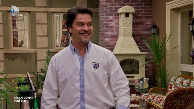 Yalan Dünya Fotoğrafı