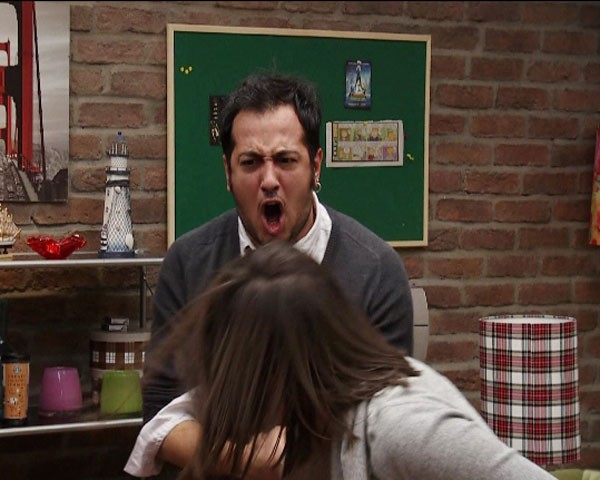 Yalan Dünya Fotoğrafı