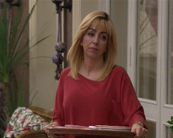 Yalan Dünya Fotoğrafı