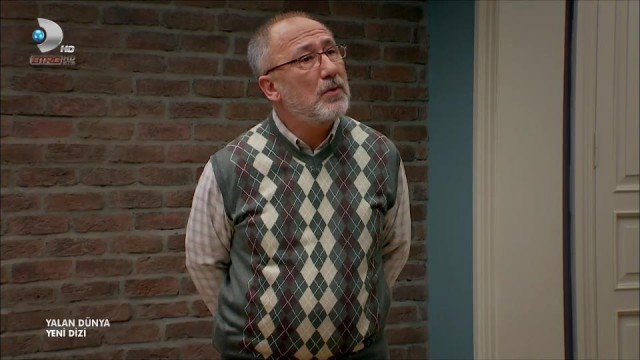 Yalan Dünya Fotoğrafı