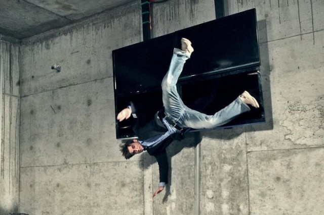 Kaos: Örümcek Ağı Fotoğrafı