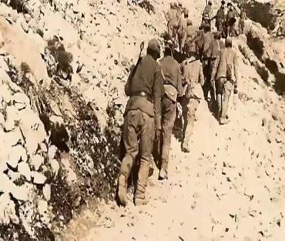 Kara Vagon:38 Dersim Sürgünleri Fotoğrafı