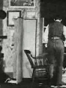 Why Jones Discharged His Clerks (1900) afişi