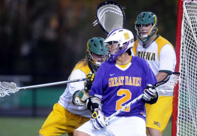 Crooked Arrows fotoğrafı