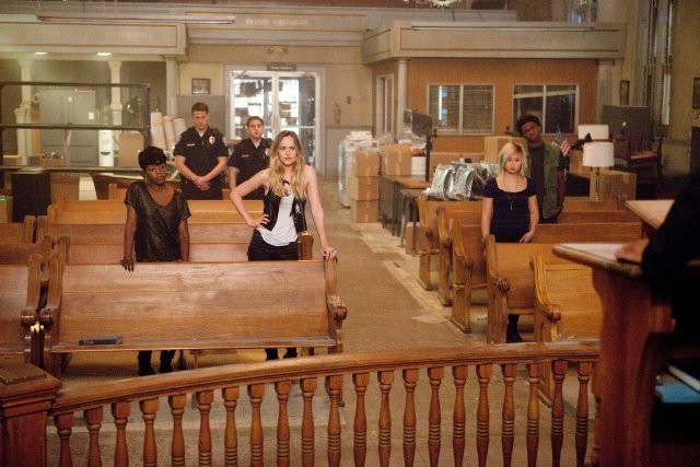 Liseli Polisler Fotoğrafı