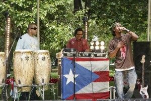 Feel The Noise fotoğrafı