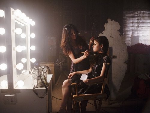 Sevimli Küçük Yalancılar Fotoğrafı