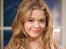 Sevimli Küçük Yalancılar Fotoğrafı