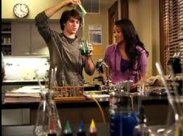 Sevimli Küçük Yalancılar Fotoğrafı