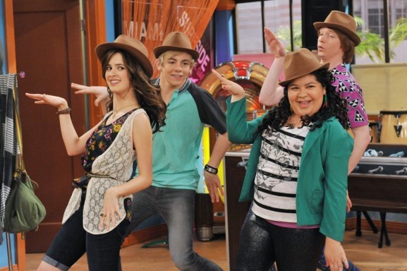Austin Ve Ally Fotoğrafı