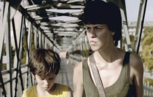 Kıyıda Kalan fotoğrafı