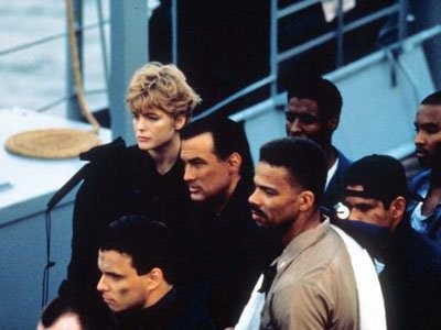 Kuşatma Altında Fotoğrafı