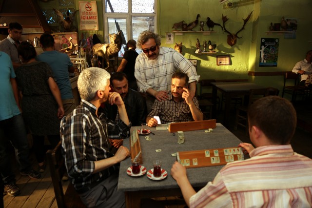 Sen Aydınlatırsın Geceyi Fotoğrafı