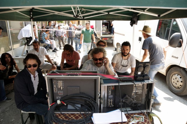 Sen Aydınlatırsın Geceyi Fotoğrafı