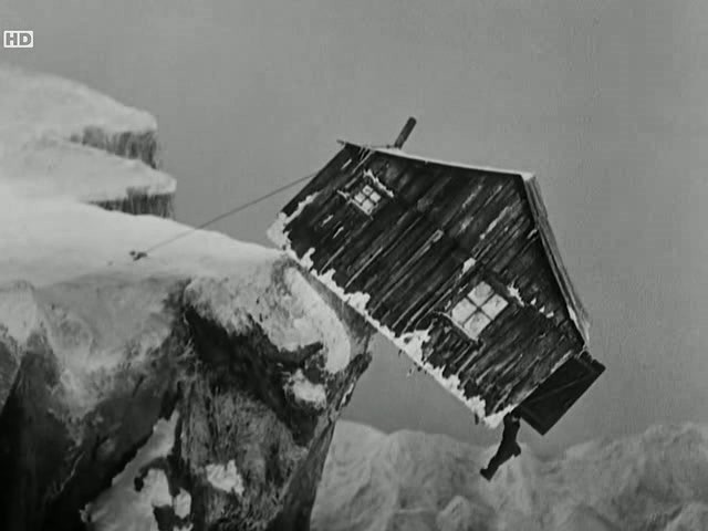 Altına Hücum Fotoğrafı