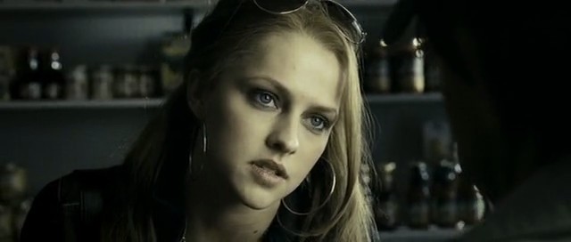 Restraint Fotoğrafı