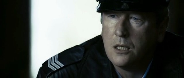 Restraint Fotoğrafı