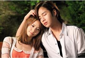 Love Rain Fotoğrafı