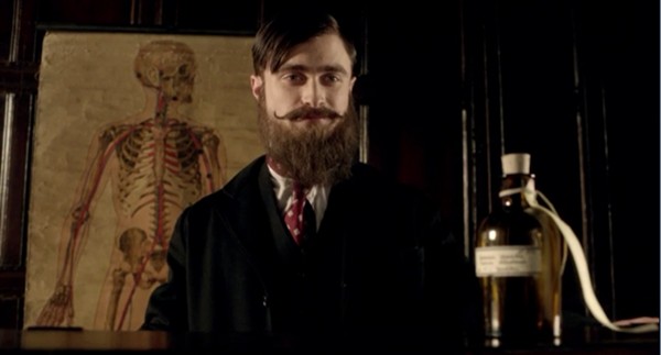 A Young Doctor's Notebook Sezon 1 Fotoğrafı