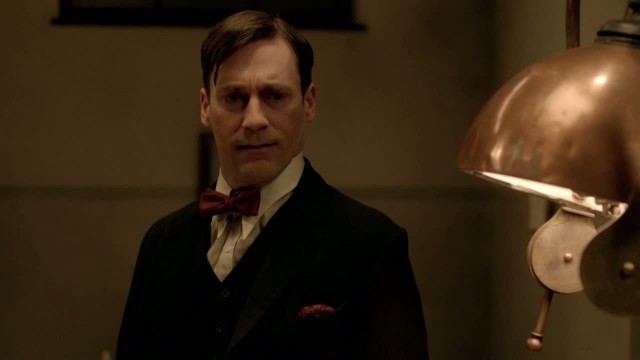 A Young Doctor's Notebook Sezon 1 Fotoğrafı