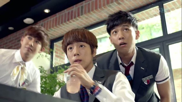 To The Beautiful You Fotoğrafı