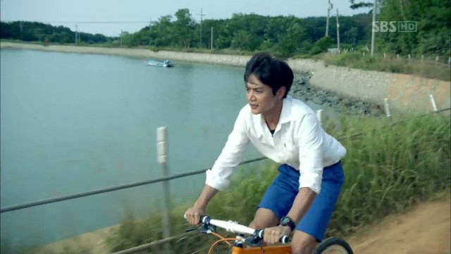 To The Beautiful You Fotoğrafı