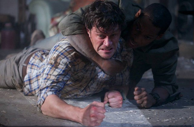 Enemies Closer fotoğrafı