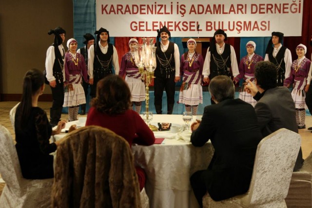 Zengin Kız Fakir Oğlan Fotoğrafı