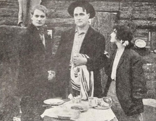 His Mother's Scarf (1911) afişi