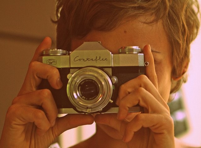 The Teller and the Truth Fotoğrafı