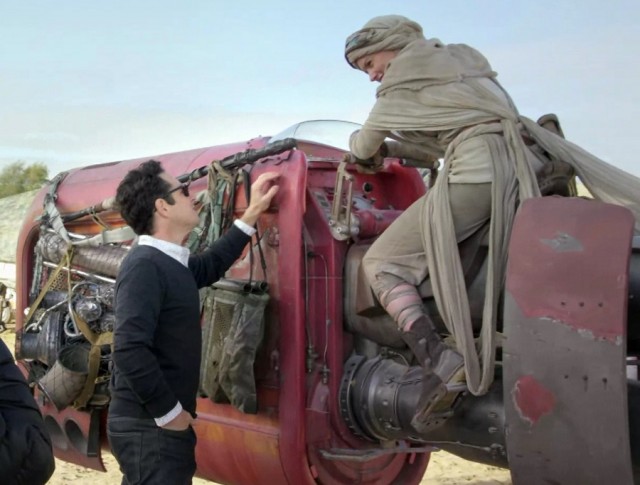 Star Wars 7: Güç Uyanıyor Fotoğrafı