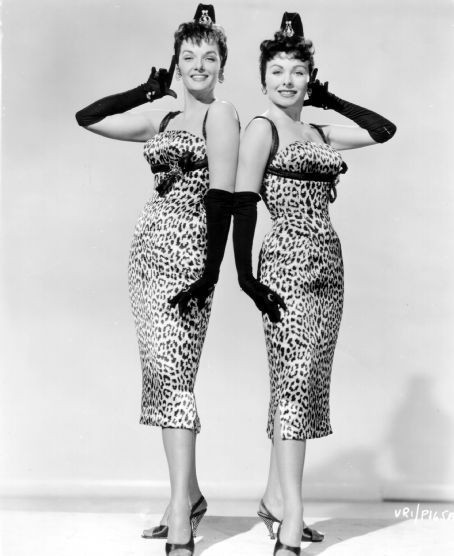 Erkekler Esmerlerle Evlenir fotoğrafı