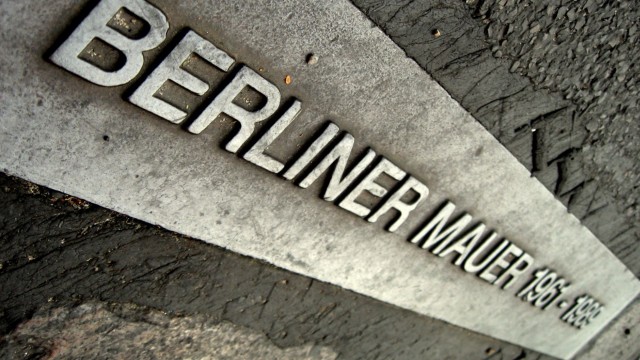 Die Frau vom Checkpoint Charlie Fotoğrafı