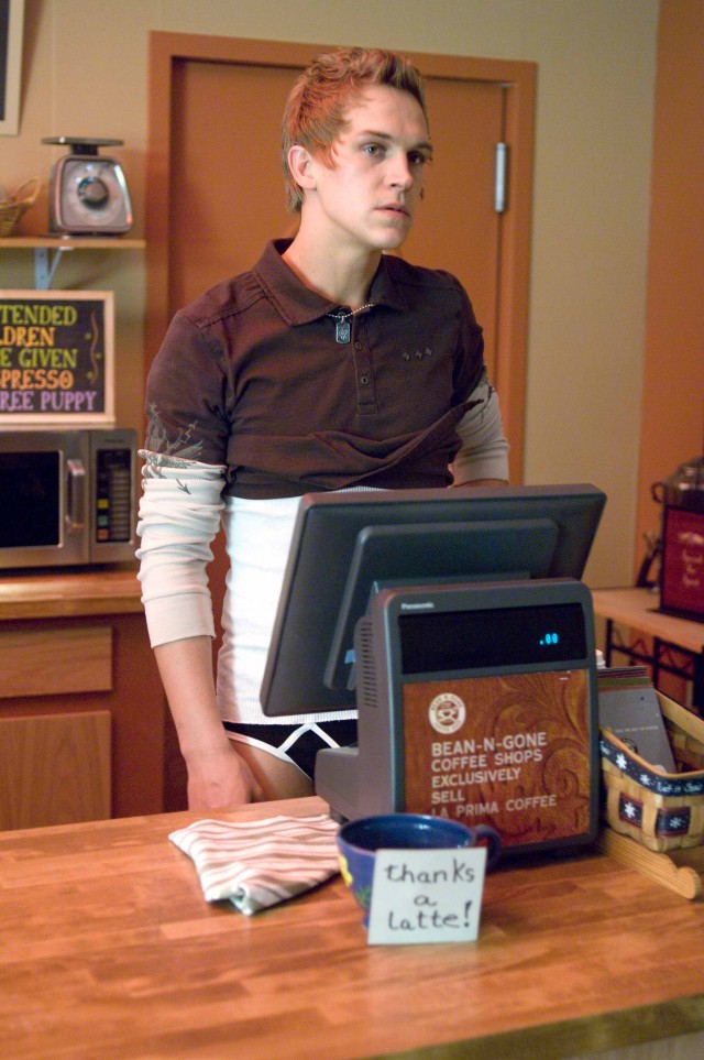 Garip Bir Aşk Öyküsü Fotoğrafı