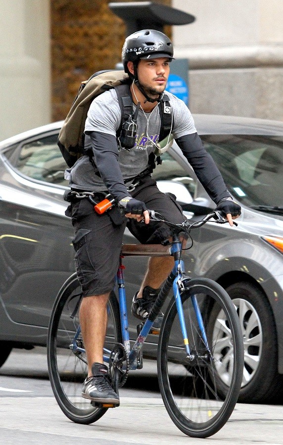 Takiptekiler Fotoğrafı