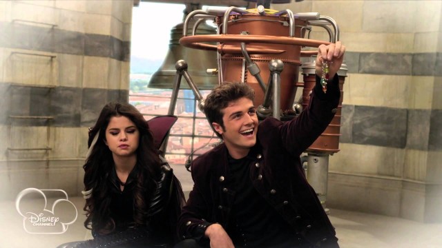 The Wizards Return: Alex Vs. Alex Fotoğrafı