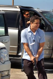 Verdades y Mentiras (2012) afişi