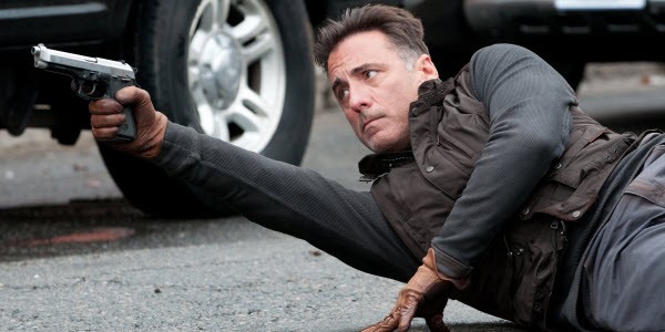 Karanlık Gerçek Fotoğrafı