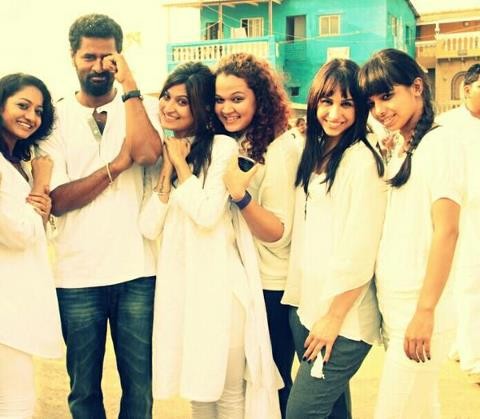 ABCD (Any Body Can Dance) fotoğrafı