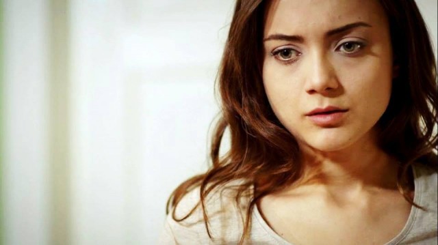 Bir Aşk Hikayesi Sezon 1 Fotoğrafı