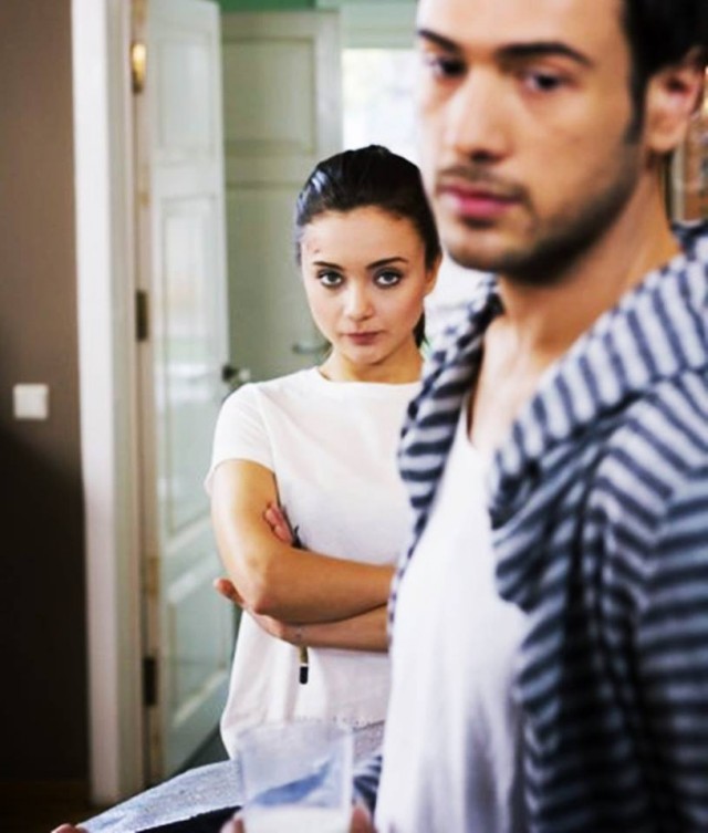 Bir Aşk Hikayesi Sezon 1 Fotoğrafı