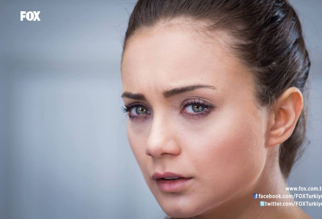 Bir Aşk Hikayesi Sezon 1 Fotoğrafı