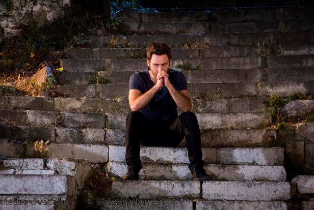 Bir Aşk Hikayesi Sezon 1 Fotoğrafı