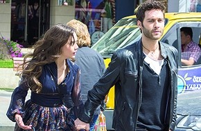 Bir Aşk Hikayesi Sezon 1 Fotoğrafı