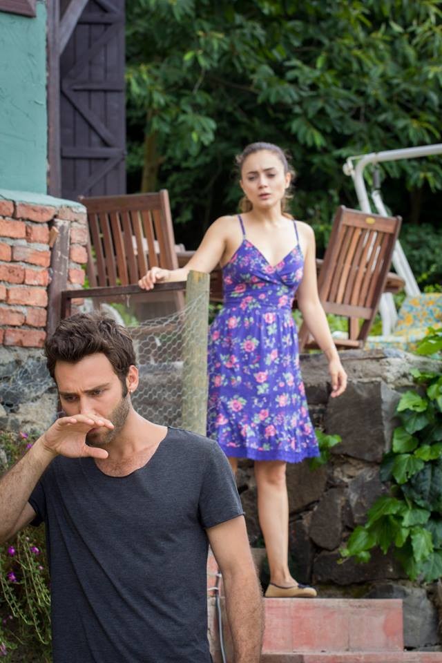 Bir Aşk Hikayesi Sezon 1 Fotoğrafı