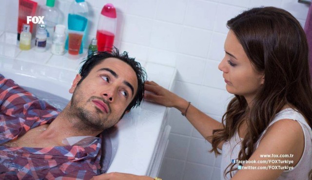 Bir Aşk Hikayesi Sezon 1 Fotoğrafı