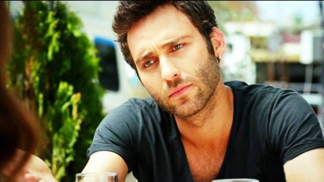 Bir Aşk Hikayesi Sezon 1 Fotoğrafı