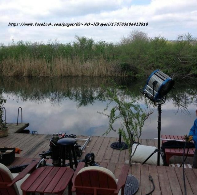 Bir Aşk Hikayesi Sezon 1 Fotoğrafı